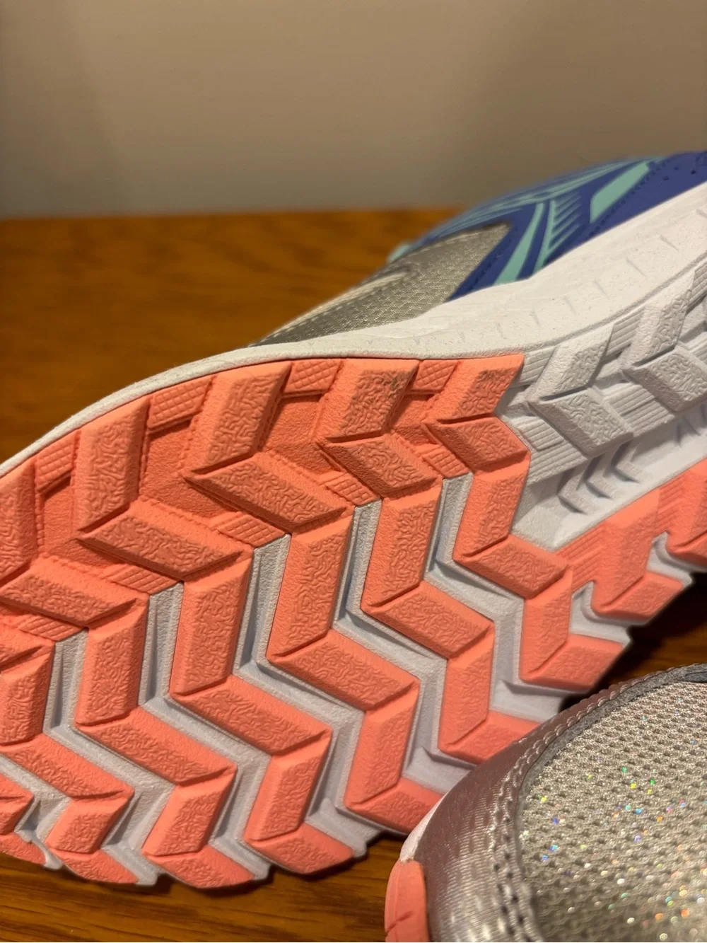 Saucony Silver & Teal Athletic Sneakers with Coral Accents